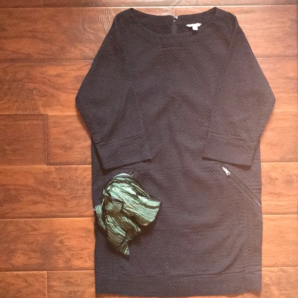 GAP QUILTED BOX DRESS - Picture 2 of 4